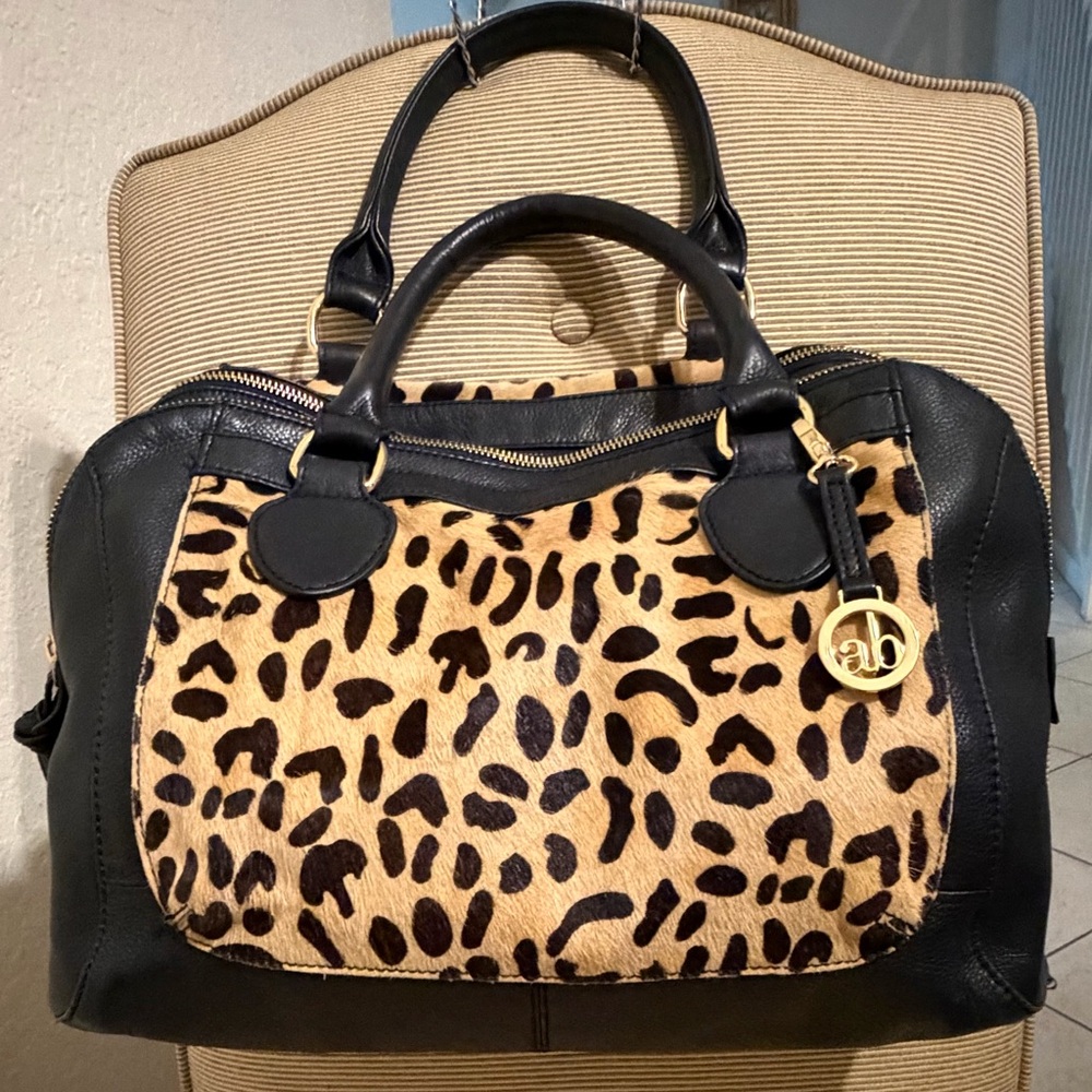 LIKE NEW Audrey Brooke Black Leather Leopard Print Satchel/Bag